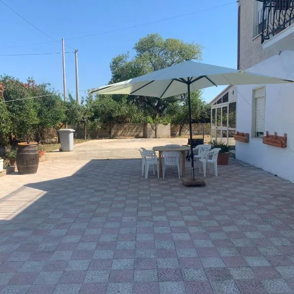 Il Casello Country House Parcheggio gratuito, hotel v destinácii Sciacca