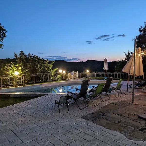 Villa Girgina, hotel em Bukovets
