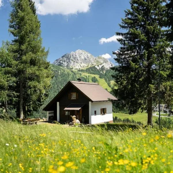 Gemütliche Hütte in den Bergen, hotel v Nassfeldu
