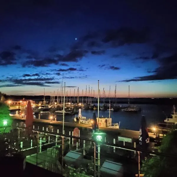 Sur la Mer - Pension Garni, hotel v destinaci Barth