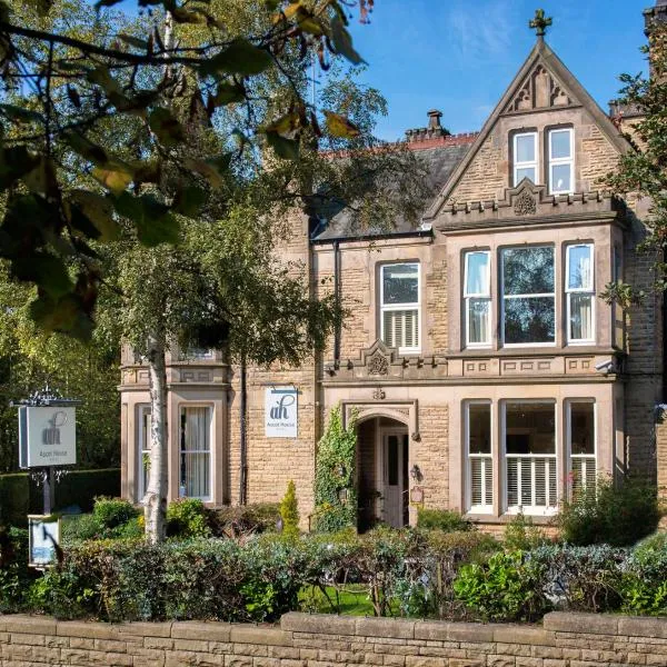 Ascot House: Harrogate şehrinde bir otel