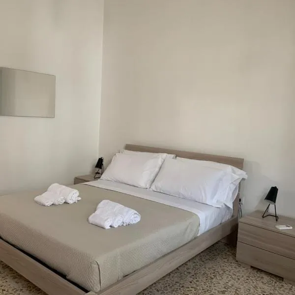 Elena Casa Vacanze 2, hotell i San Donato di Lecce