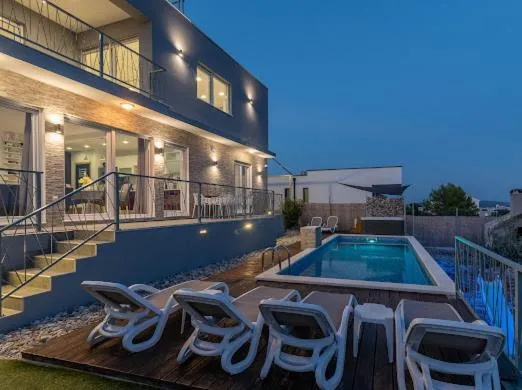Villa Hedonist, отель в Сегет-Вранице