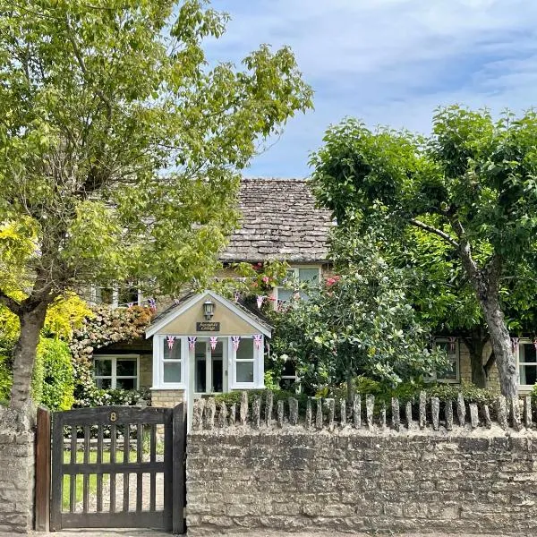 Sunnyside Cottage, готель у місті Bampton