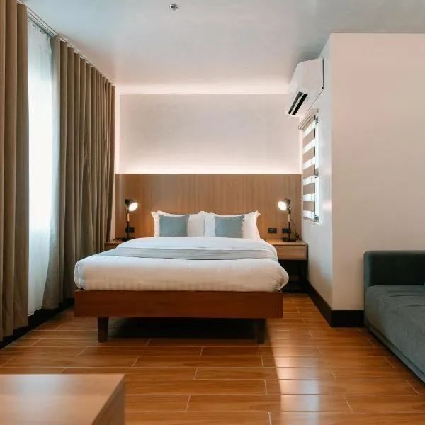 El Sancho Hotel, hotel v destinaci Naga