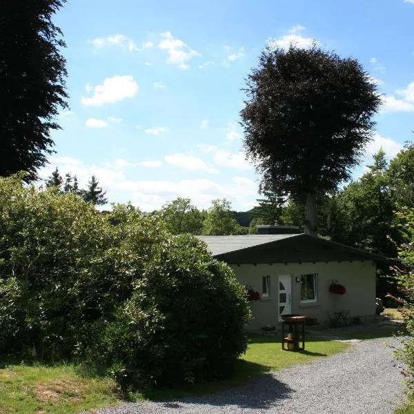 Gîte L'à côté, bungalow plain-pied sans vis-à-vis., hotel di Spa