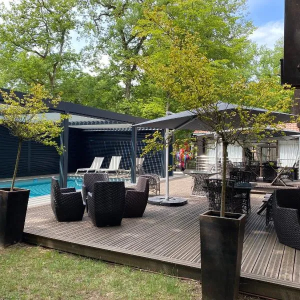 Enzo Hôtels Diane - Logis Amnéville, khách sạn ở Amnéville