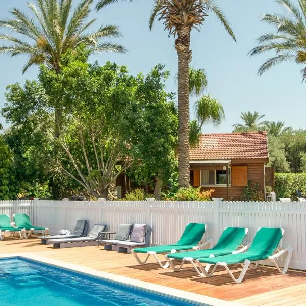 Naomi's place הבית של נעמי, hotel v destinaci Ramot