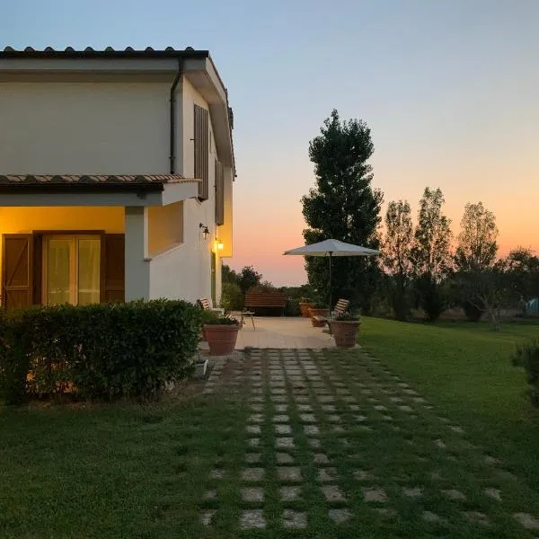 Bed and Breakfast Country Cottage, hotel in Civitavecchia