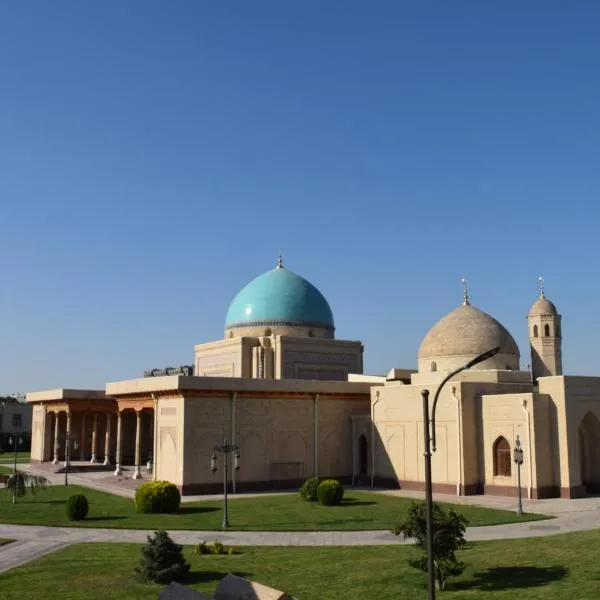 Hotel SUZUK-OTA, hotel in Tashkent