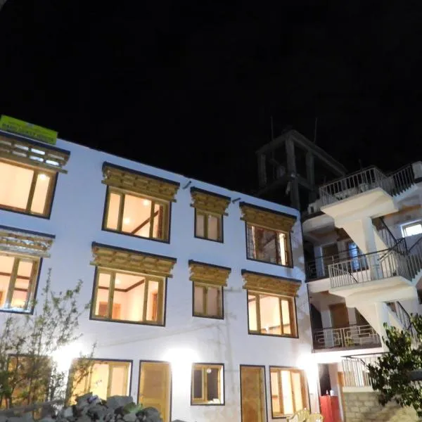 Babu Guest House, hotel in Leh