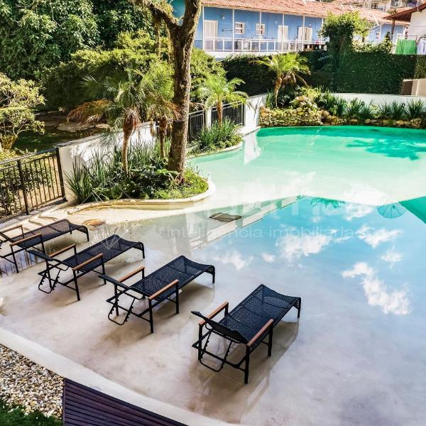 505 Bl 03 - WaldGarten Bombinhas - 50 m do Mar e Frente Avenida - Condomínio de Alto Padrão - Piscina - Academia - Salão de jogos