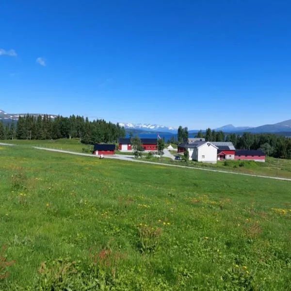 Villmarksgård camping, hotel in Varntresk