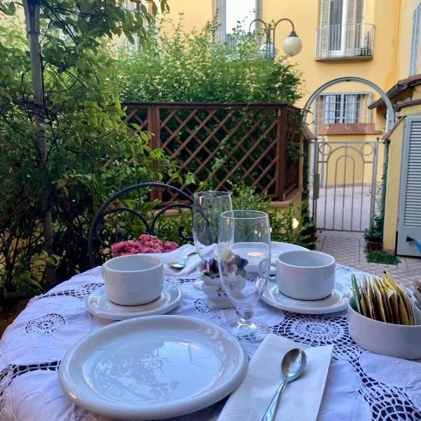Rooftop Garden: Bologna şehrinde bir otel