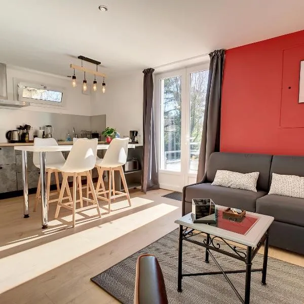 Résidence L'Hermitière, CADRE VERDOYANT-FONCTIONNEL-GRAND CONFORT-PARKING WIFI GRATUIT – hotel w mieście Saint-Même-le-Tenu