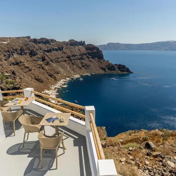 Evanthia Best View Thirassia Island Hotel, hotel di Thirasia