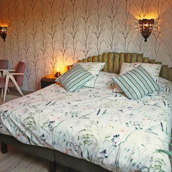 Kleene Geluk - Chambres et table d'hôtes, hotel v destinaci Saint-Jans-Cappel
