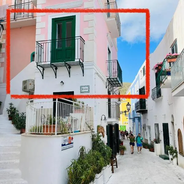 Calliope Ponza Immobilevante, hotel in Ponza
