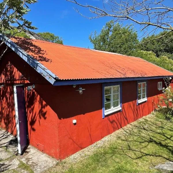 4 person holiday home in Skärhamn-By Traum, hotel in Skärhamn