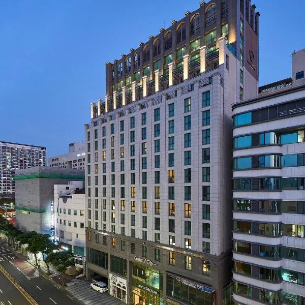 Jeju Central City Hotel, hotel in Yusuam