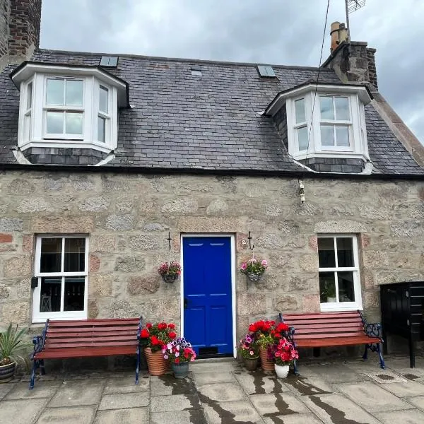 Unique 2 Bedroom Cottage in Fittie (Footdee), hotel v destinaci Aberdeen