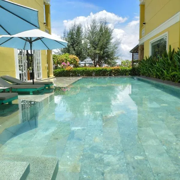 TRIPLE Riverside Villa Hotel HoiAn, готель у місті An Phước