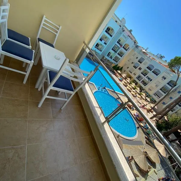 Joni's Condo 10, hótel í Golem
