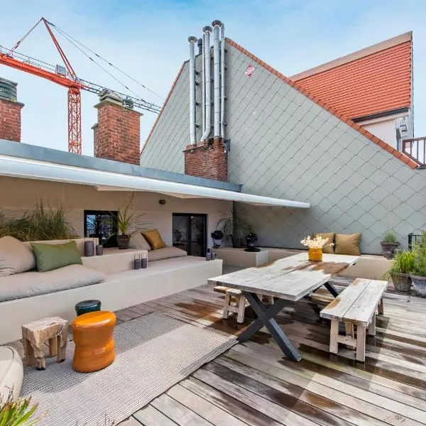 The Rooftop Suite Luxueuze bohemian Penthouse, hotel in Nieuwpoort