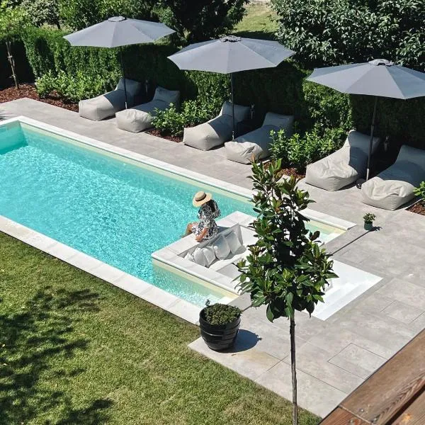 Villa Pomona, hotel v Bledu