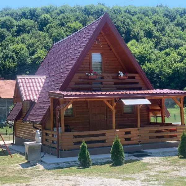 Vikendica Bosnjak, hotel en Pazarić