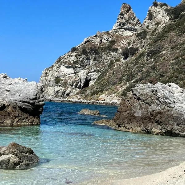 Akoya Rooms Capo Vaticano, hotel v destinaci Capo Vaticano