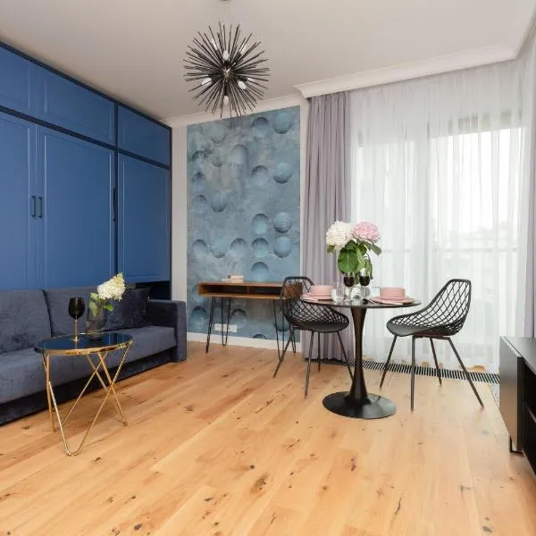 Łazienki Park Residence by Renters Prestige、ワルシャワのホテル