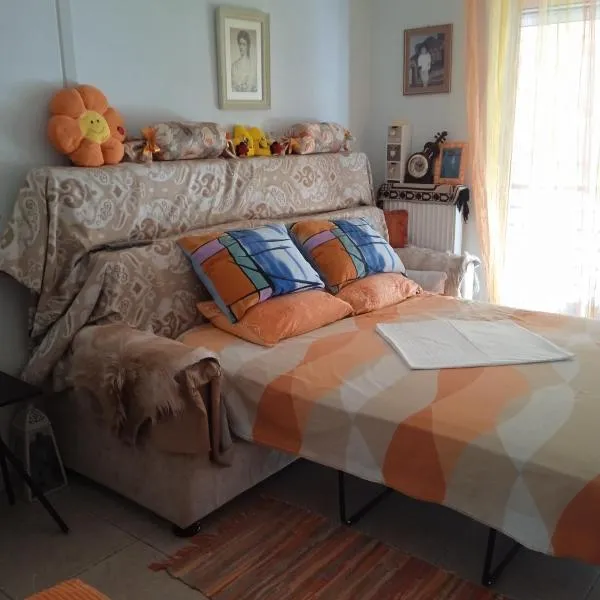 John's Home, δωμάτια σε οικογενειακό Διαμέρισμα, Συγκατοίκηση, hotel v destinaci Volos
