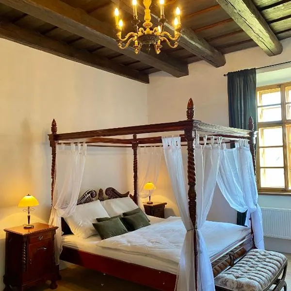 zámek Kolštejn - hotel Chateau Goldenstein, hotel v destinaci Branná