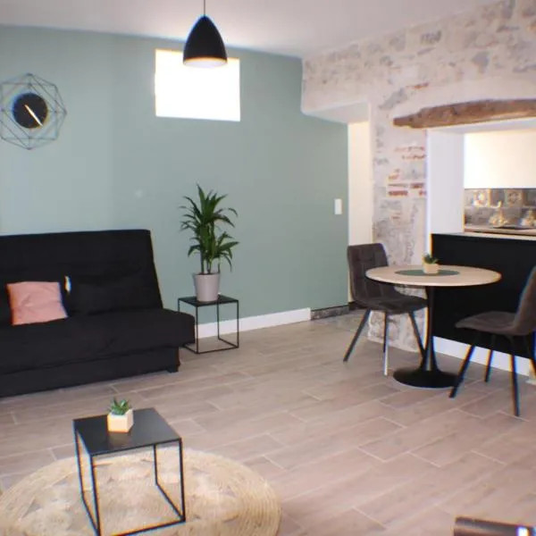 Joli studio en rez-de-chaussée, hotel v destinaci Pradines