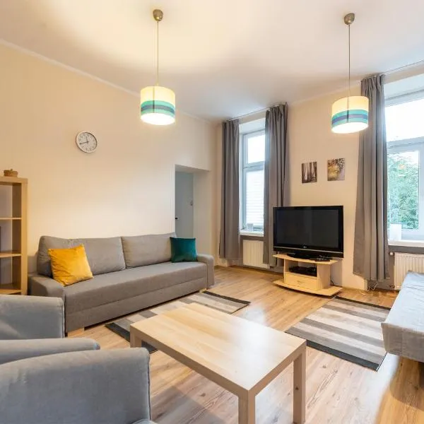 Essence Of Lodz-145m!Central-Secured-Comfy18ppl!&FreeParking, hotel v Lodži