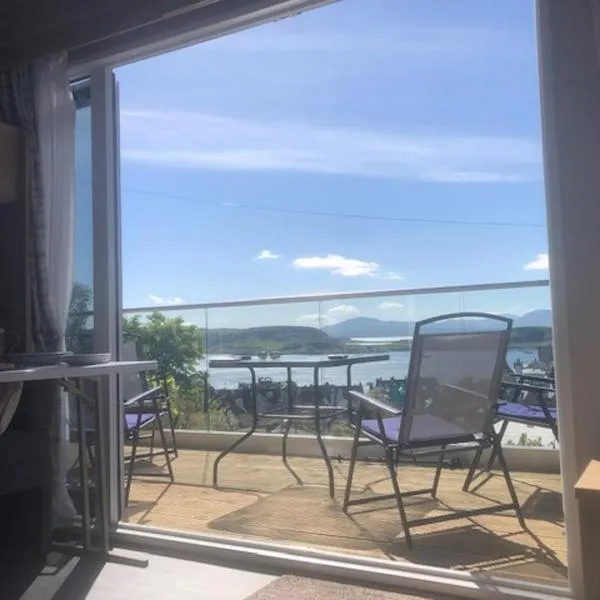 Benvoulin Bothy - luxury pod with stunning views, hotel v destinaci Oban