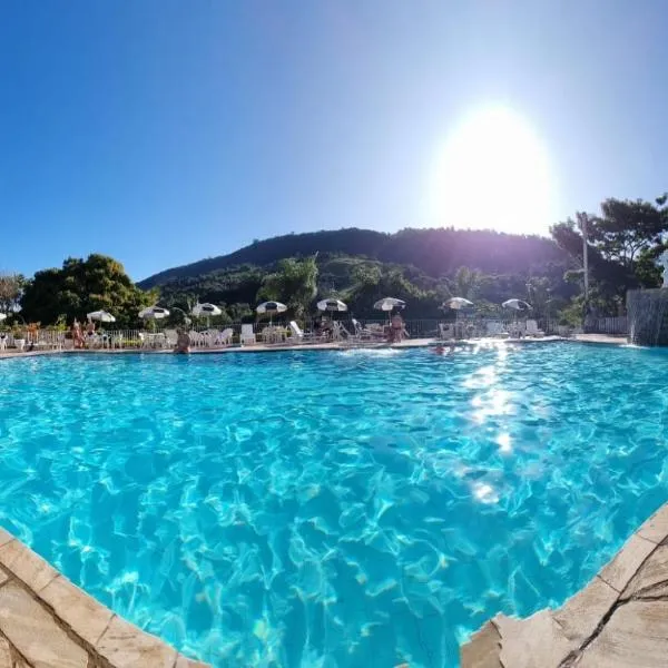 Flat 206 Hotel Cavalinho Branco (3 piscinas, elevador, sauna), hotel di Águas de Lindóia
