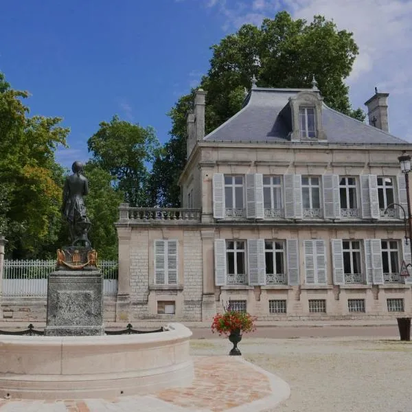 Villa Joséphine, hotel in Précy-Saint-Martin