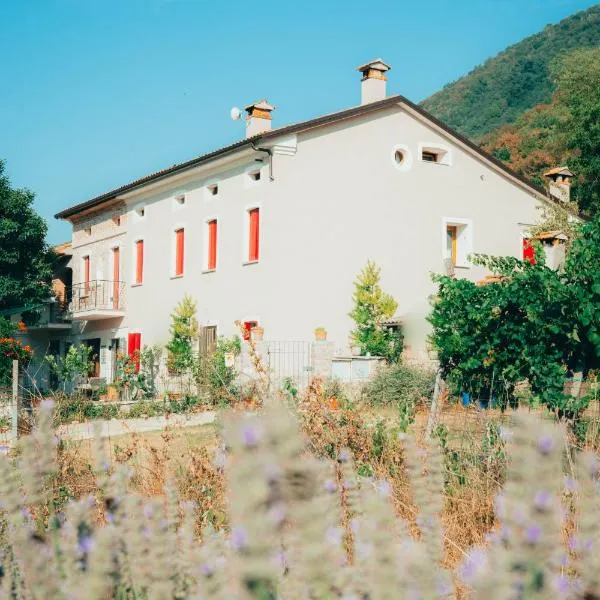 B&B Al Giardino dei Laghi, hotel Revine Lagóban