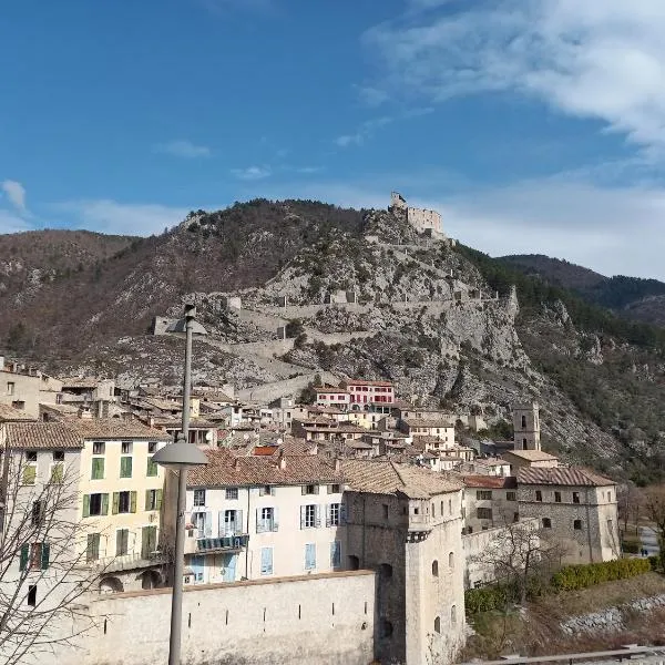 Hôtel Le Vauban, hotel em Entrevaux