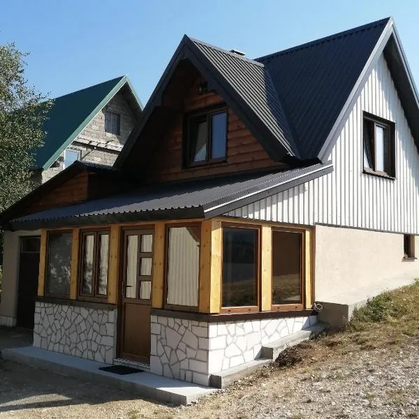 Bungalows Ivan, hotel di Žabljak