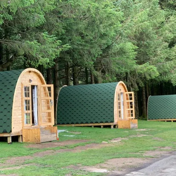 Camping Pods at Colliford Tavern, hotell i Altarnun