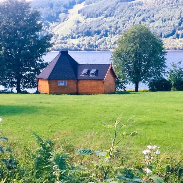Seal Point Cabin - Luxury Glamping, hotel in Cairndow