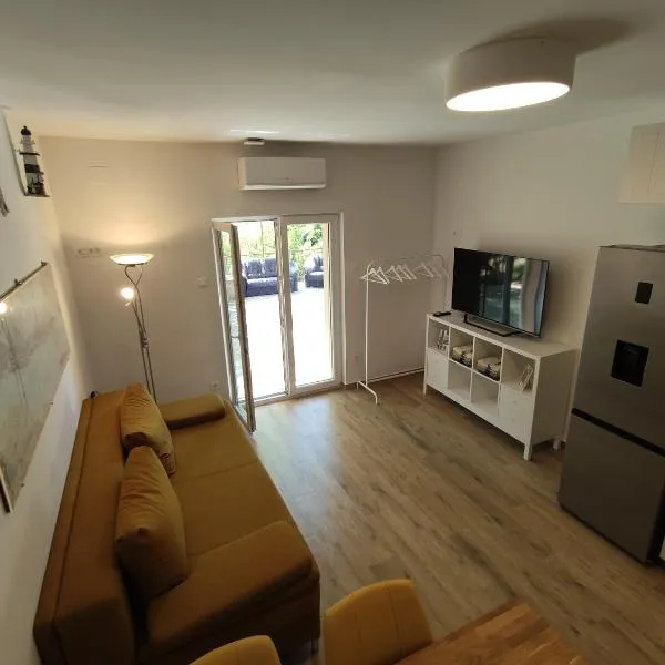 Apartman-studio, Salamunic, Pelinje, Jelsa, hôtel à Jelsa
