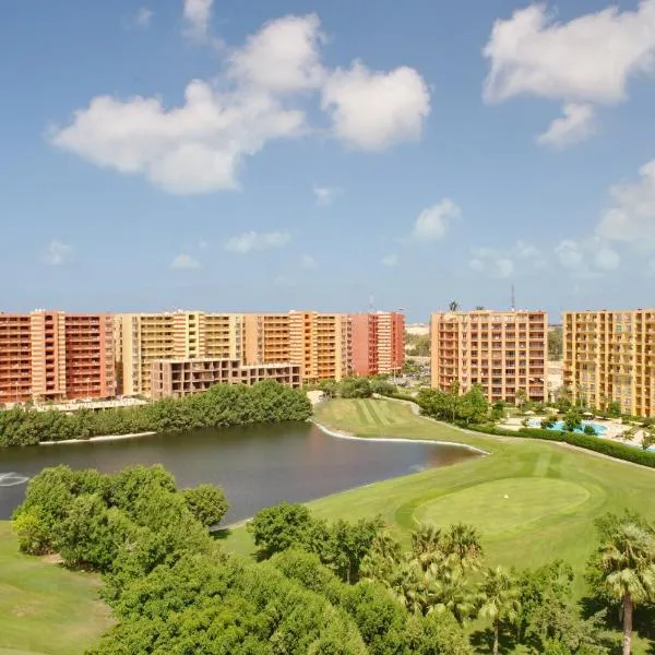 Golf Porto Marina Hotel Apartments Al Alamein، فندق في Ad Darāzīyah