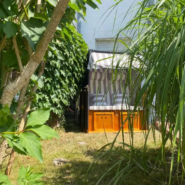 Ferienapartment Casa Heideblick mit Sonnenterrasse & Garten, viešbutis mieste Radebergas