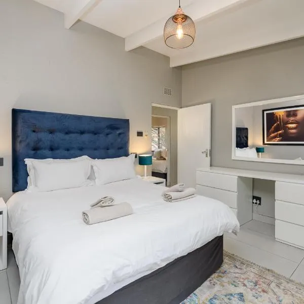 San Lameer Villa 3212 - 4 Bedroom Superior - 8 pax - San Lameer Rental Agency, hotel in Southbroom