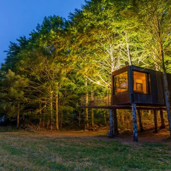 Cabane perchée La Résilience sur le plateau du Vercors, hotel ad Autrans