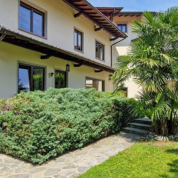 Villa Sarchi、Grantolaのホテル